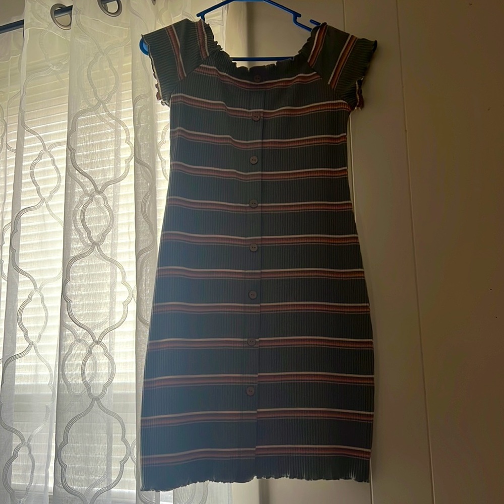 Off the shoulder tight bodycon dress